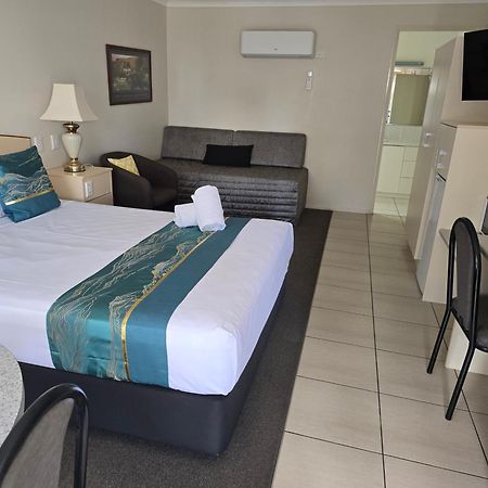 Crows Nest Motel Dış mekan fotoğraf