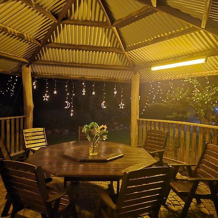 Crows Nest Motel Dış mekan fotoğraf