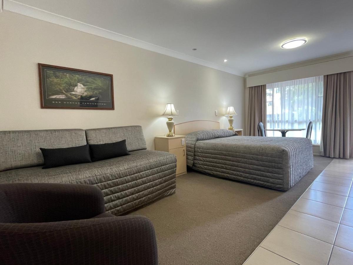Crows Nest Motel Dış mekan fotoğraf